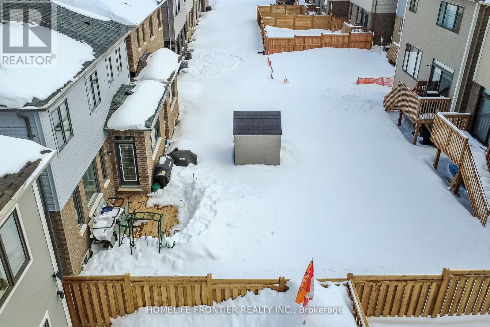 27 BANNISTER ROAD SOUTHEAST Image 15