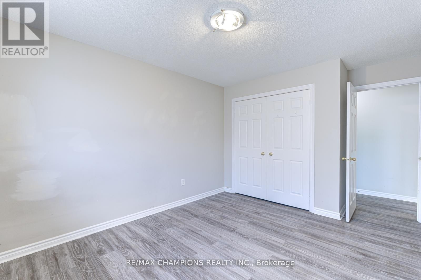 20 BELL STREET Image 34