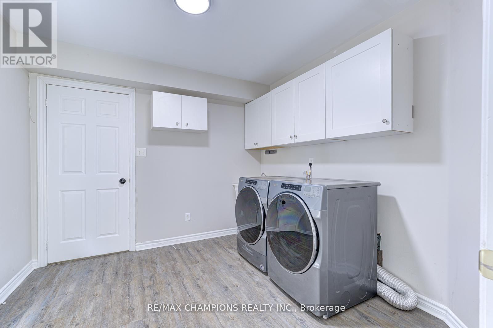 20 BELL STREET Image 37