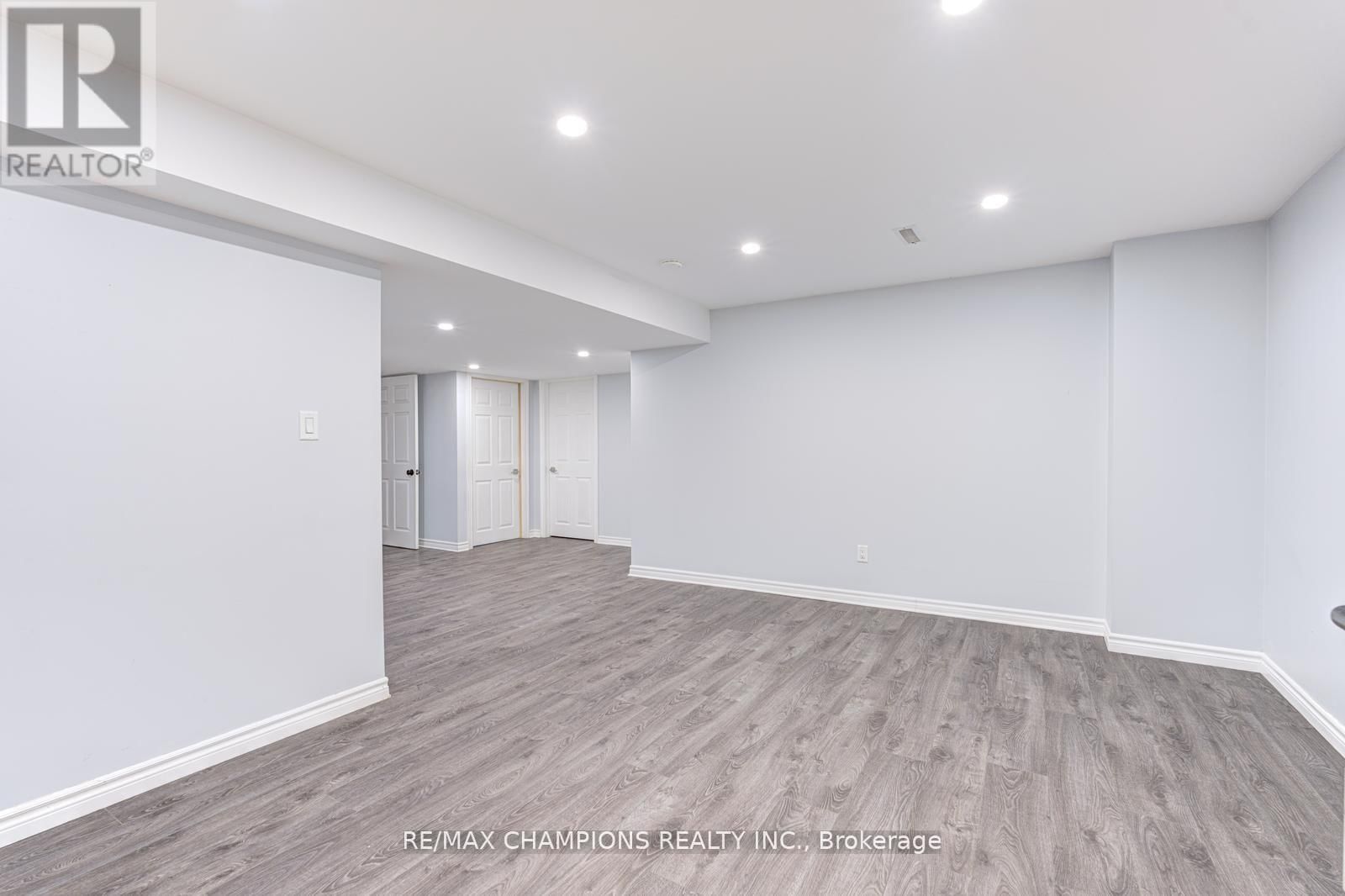 20 BELL STREET Image 44