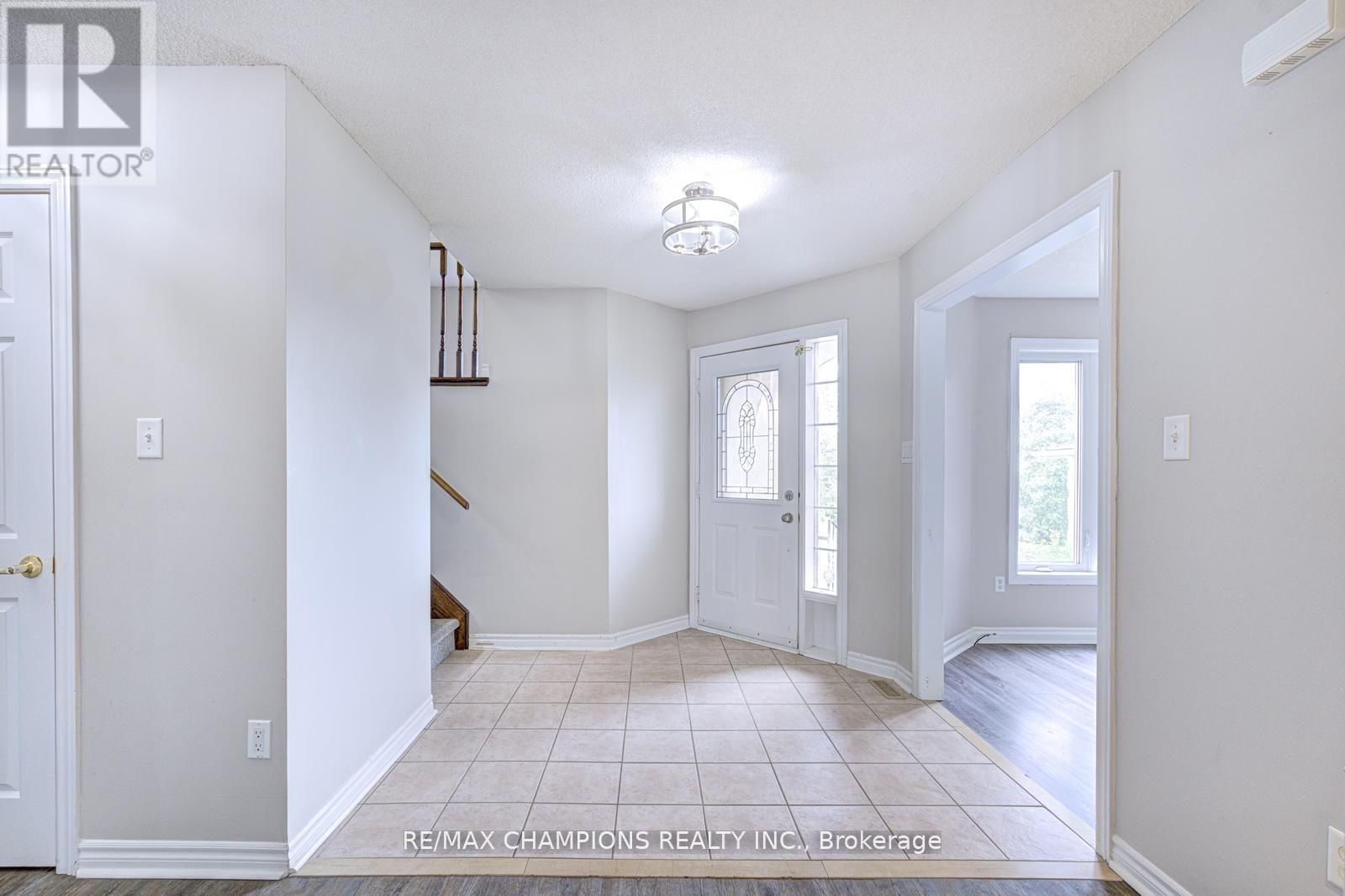 20 BELL STREET Image 8