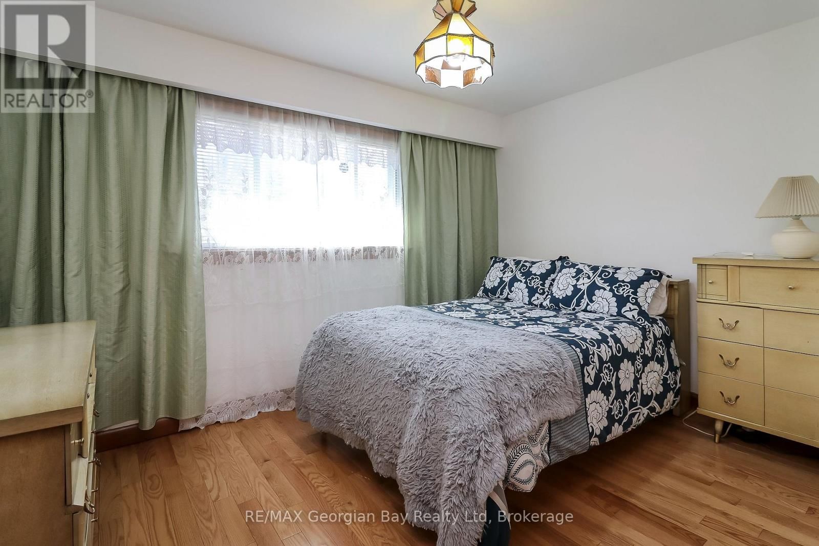 287 JOHN STREET Image 14