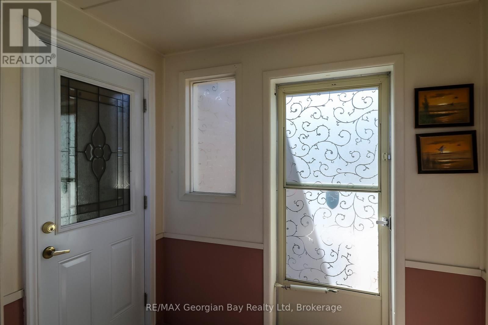 287 JOHN STREET Image 17