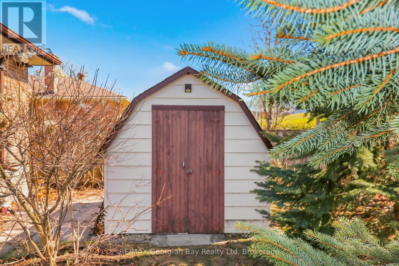 287 JOHN STREET Image 31