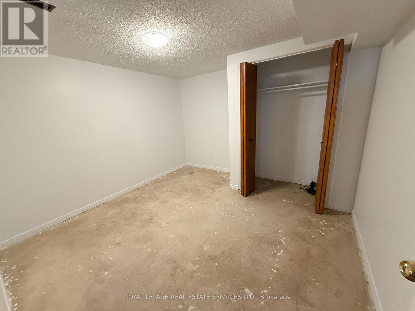 31 DAPHNE CRESCENT Image 20