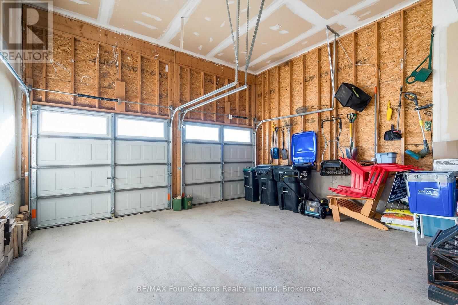 32 DEY DRIVE Image 30