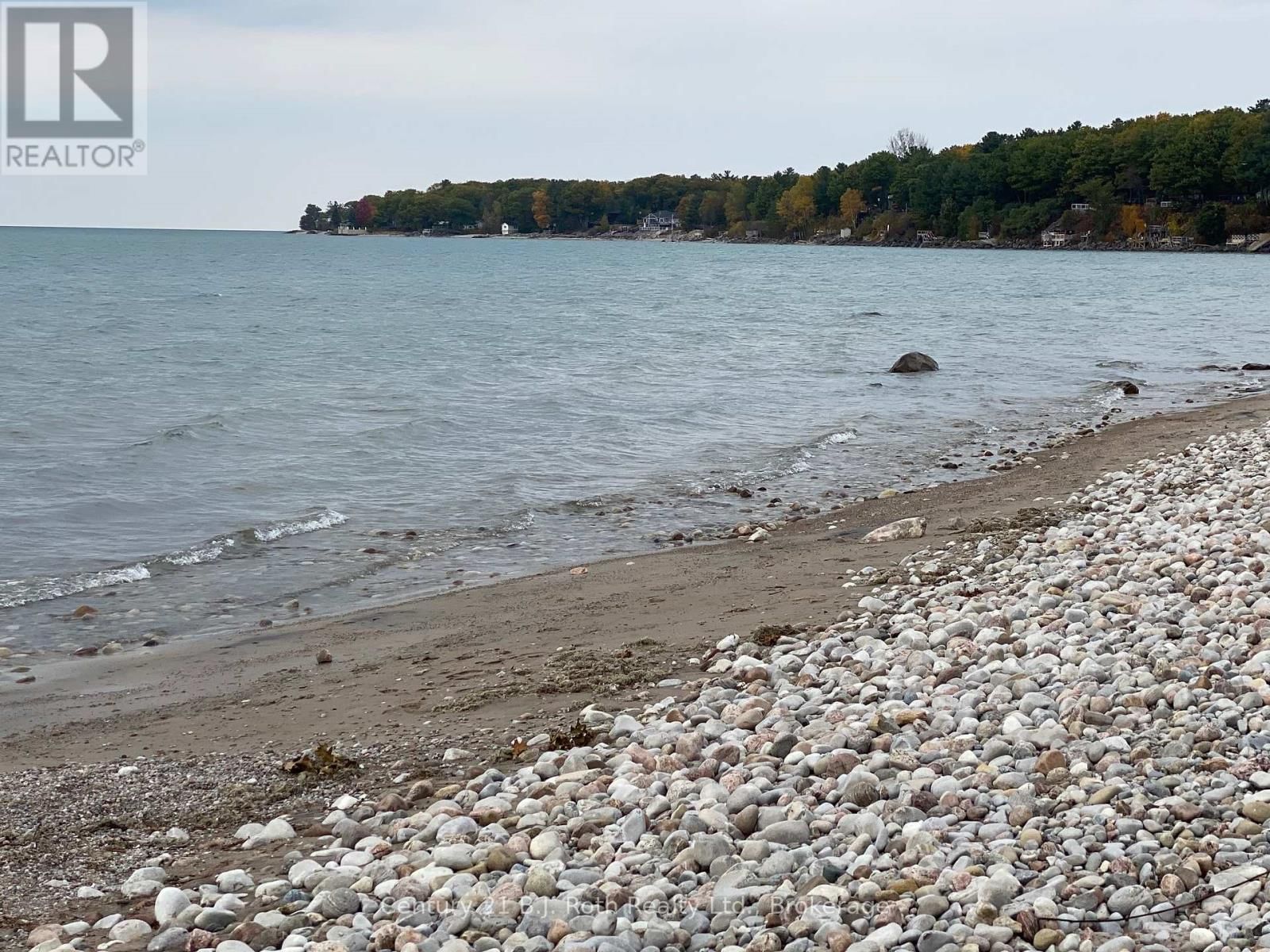 20 GRANT AVENUE Image 25