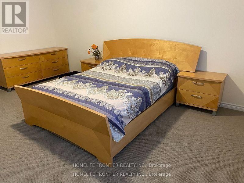 172 RAMBLEWOOD DRIVE SOUTH Image 4