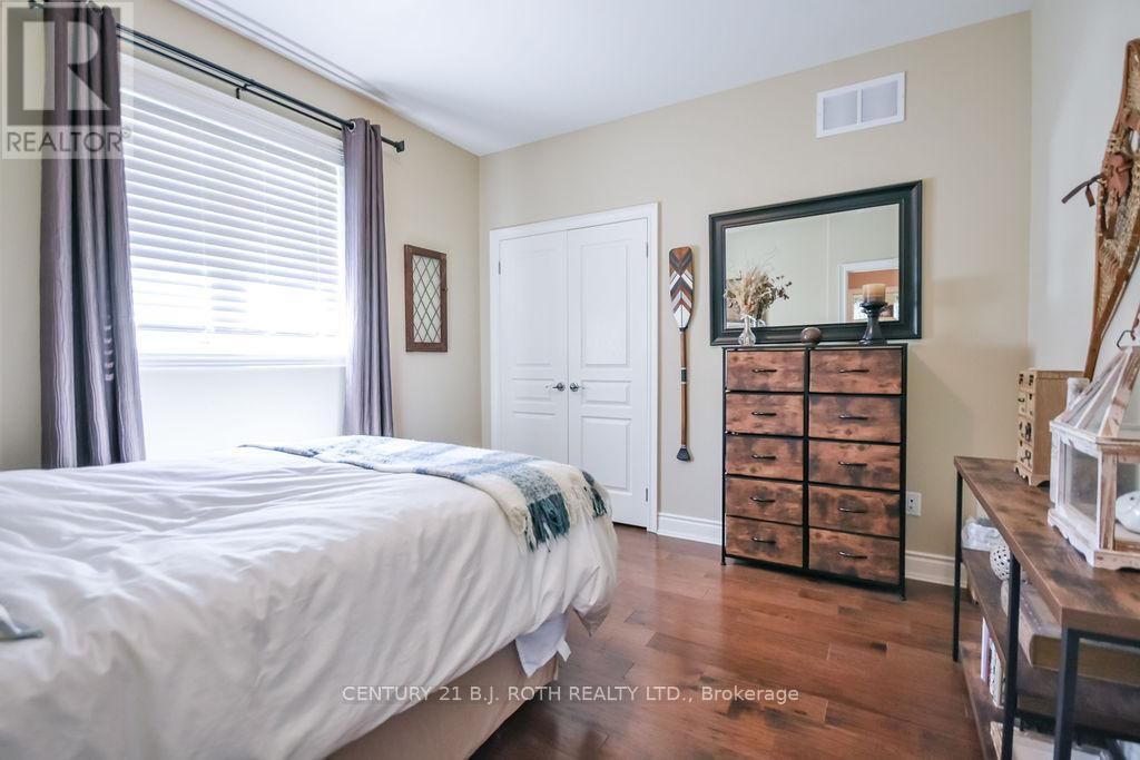 2 ROY HICKLING DRIVE Image 16