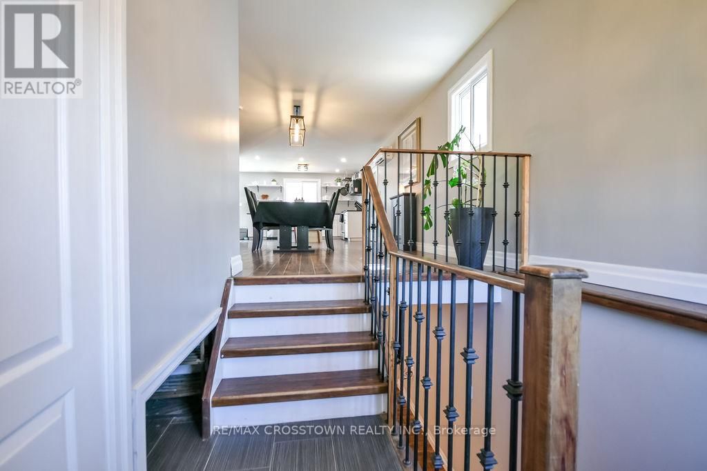 461 BARNES AVENUE Image 7