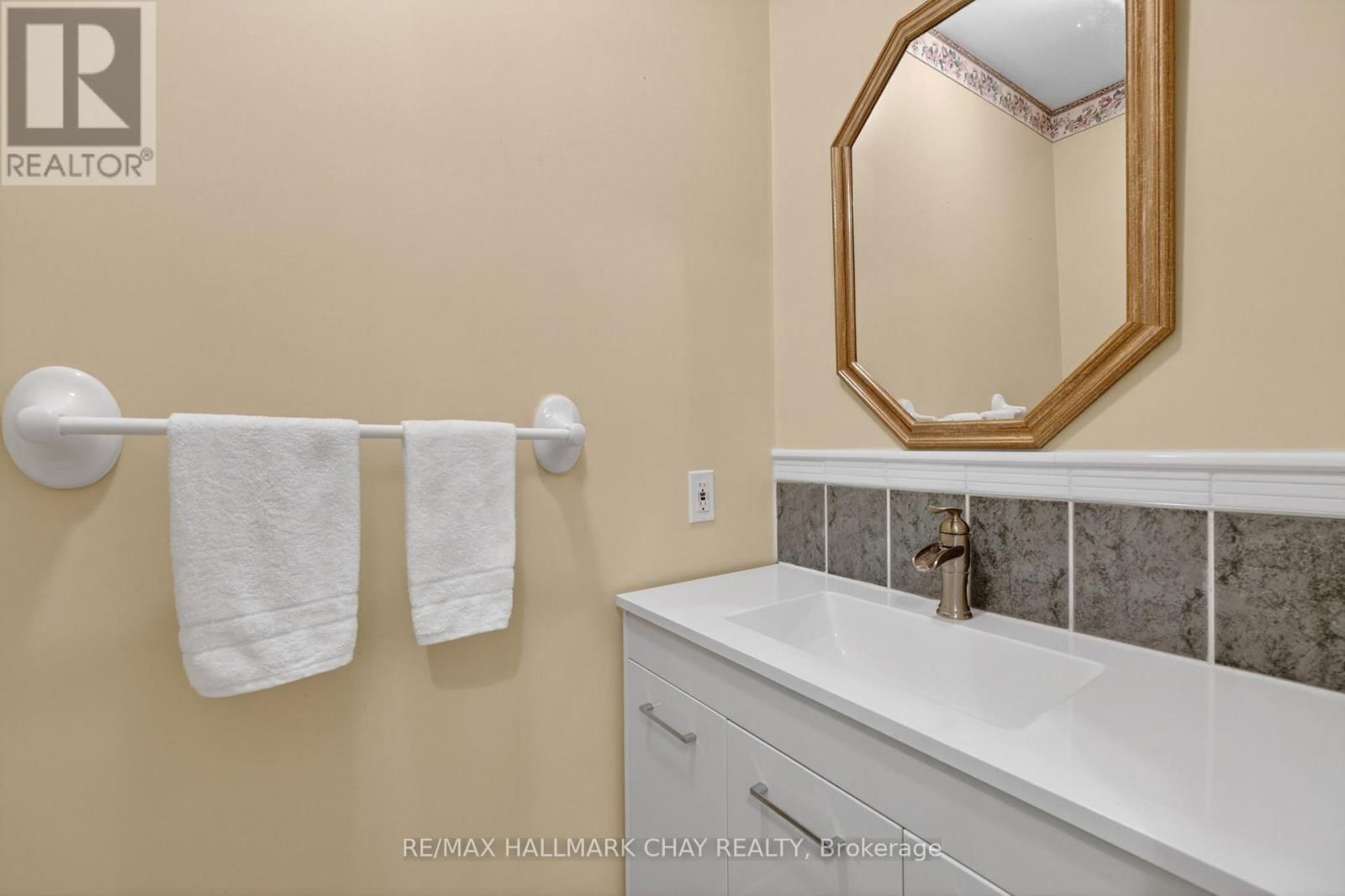 67 LIVIA HERMAN WAY Image 14