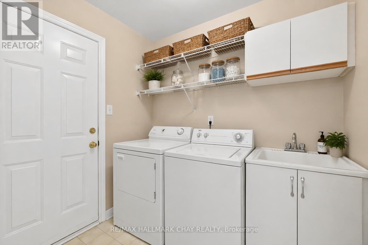 67 LIVIA HERMAN WAY Image 15