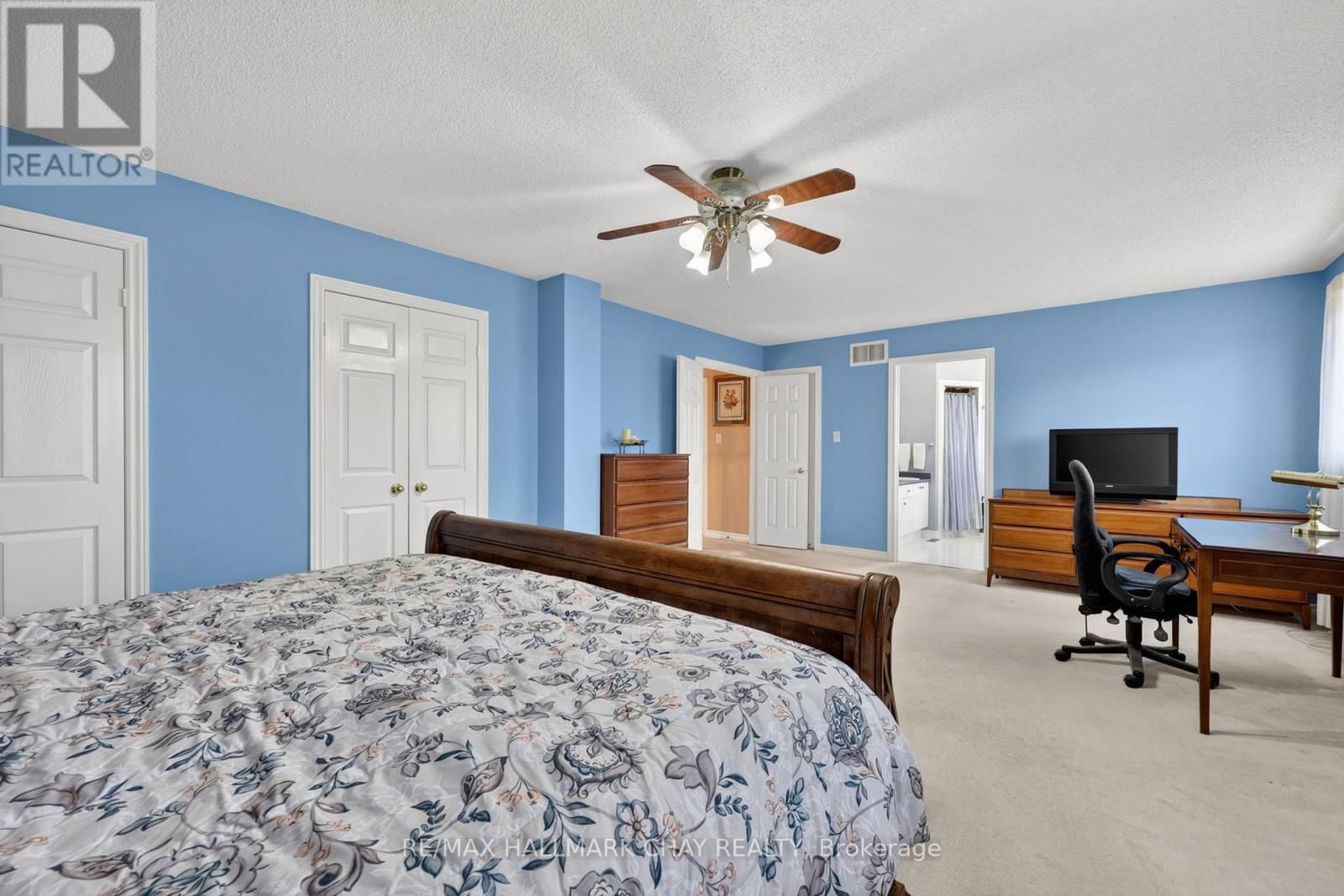 67 LIVIA HERMAN WAY Image 18