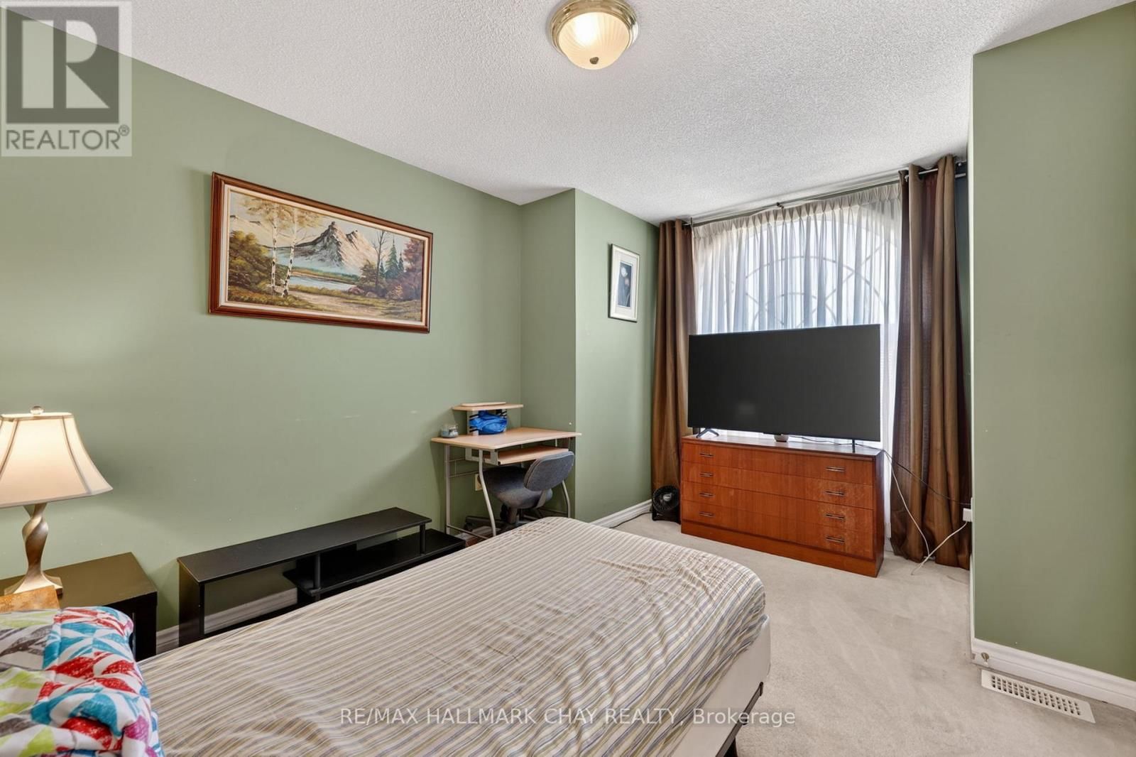 67 LIVIA HERMAN WAY Image 21