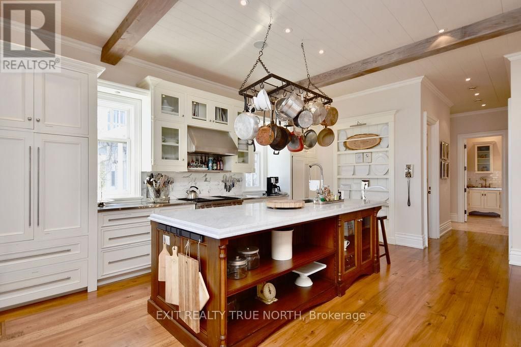 3021 SANDY BEND Image 11