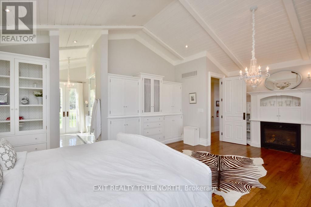 3021 SANDY BEND Image 24