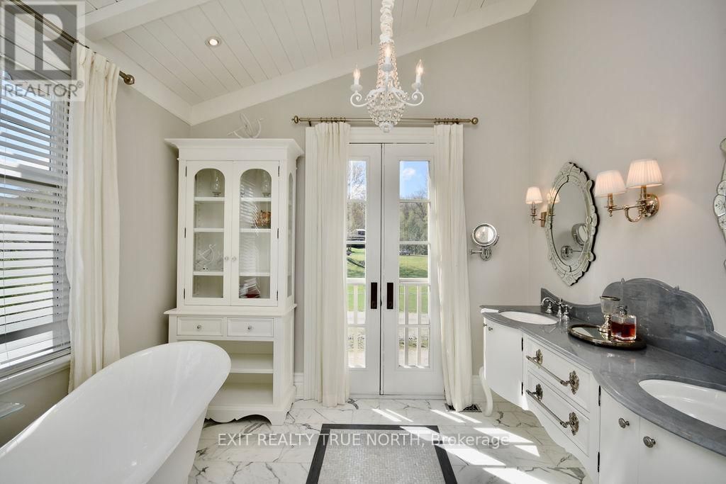 3021 SANDY BEND Image 25