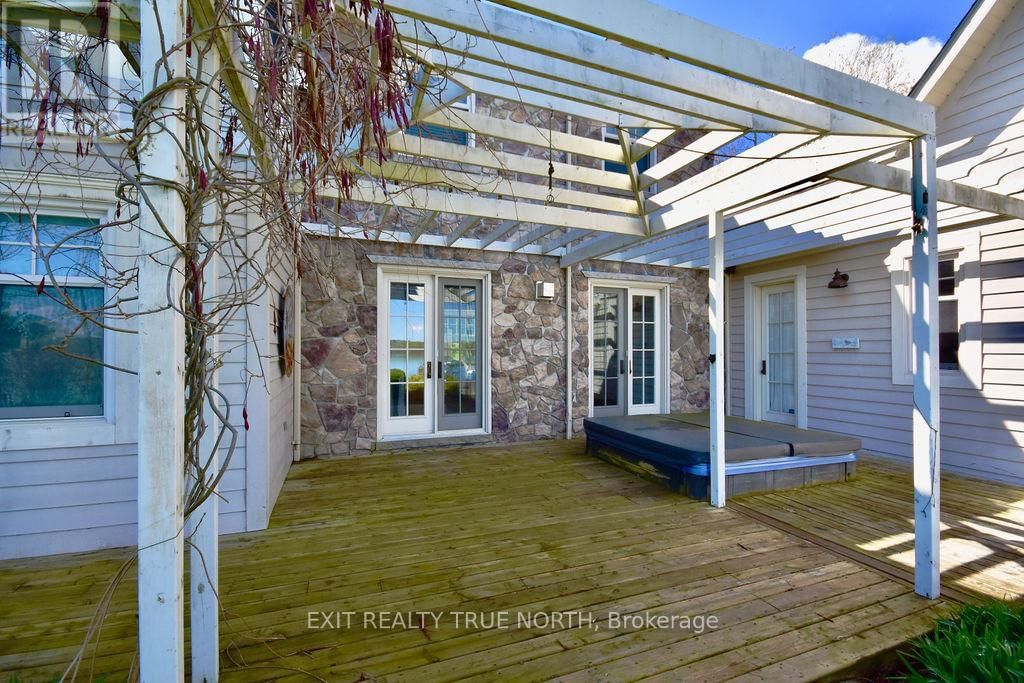 3021 SANDY BEND Image 40