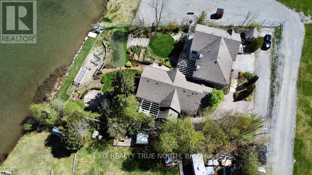 3021 SANDY BEND Image 44