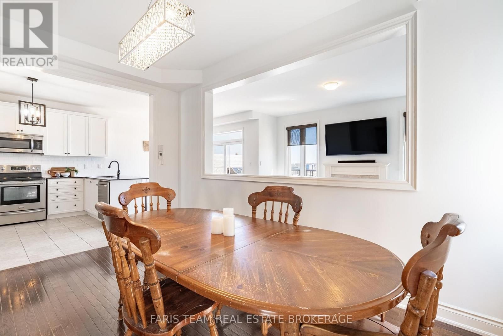 3117 EMPEROR DRIVE Image 12