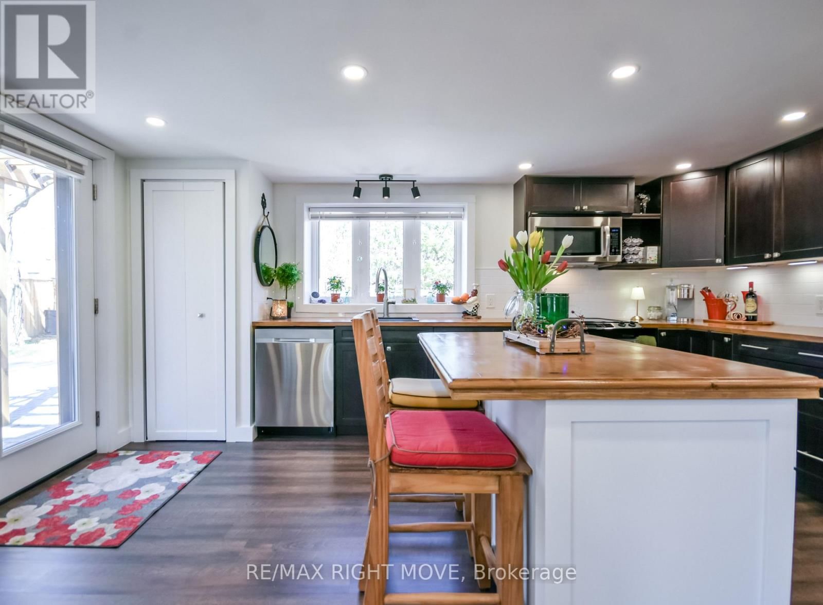 51 WALKER AVENUE Image 10