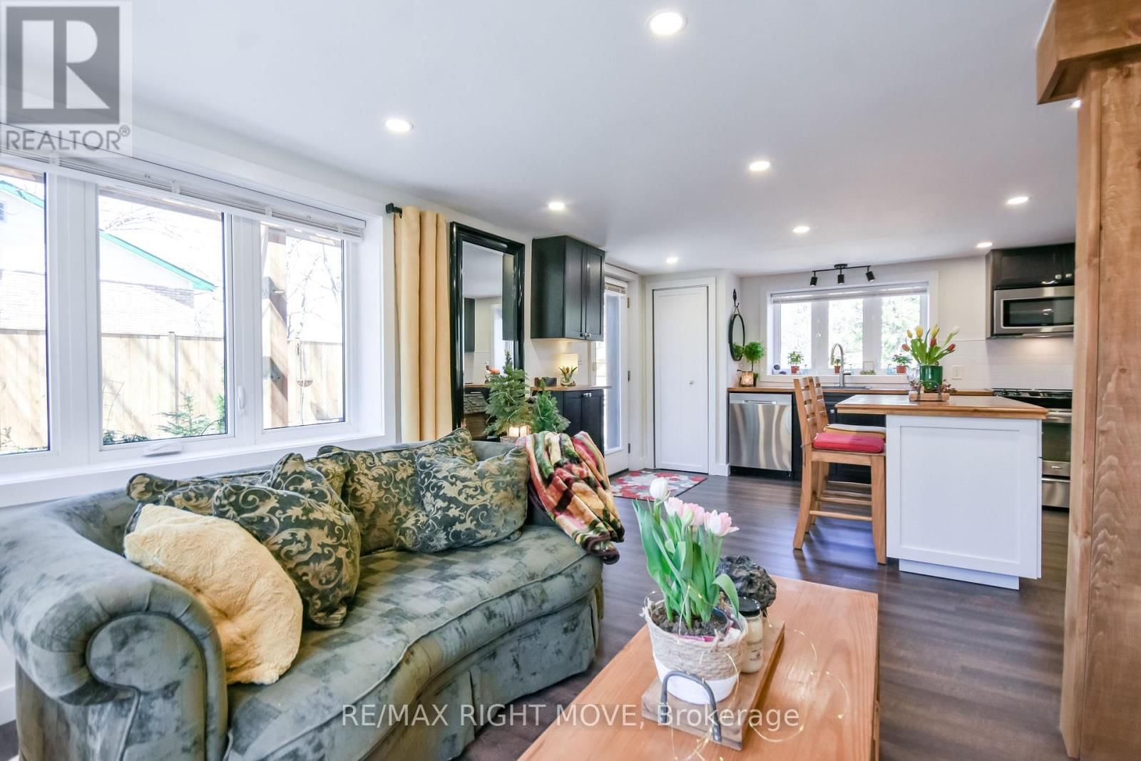 51 WALKER AVENUE Image 15