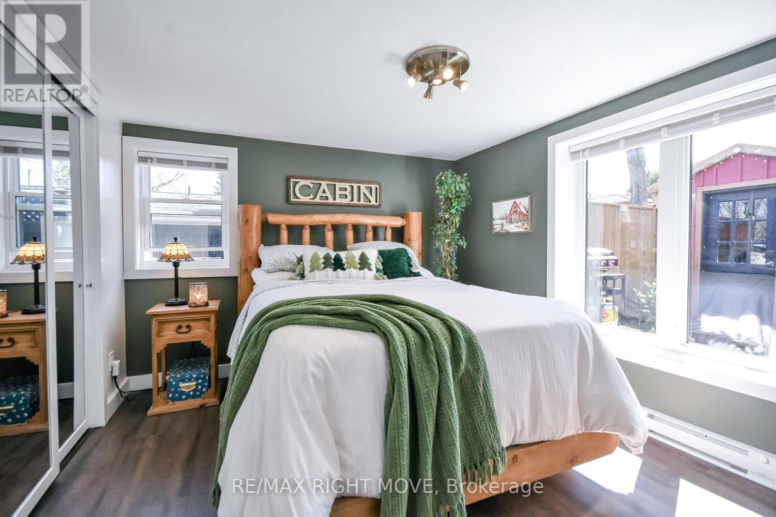 51 WALKER AVENUE Image 25