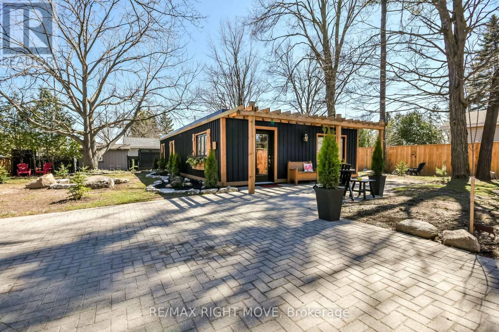 51 WALKER AVENUE Image 36