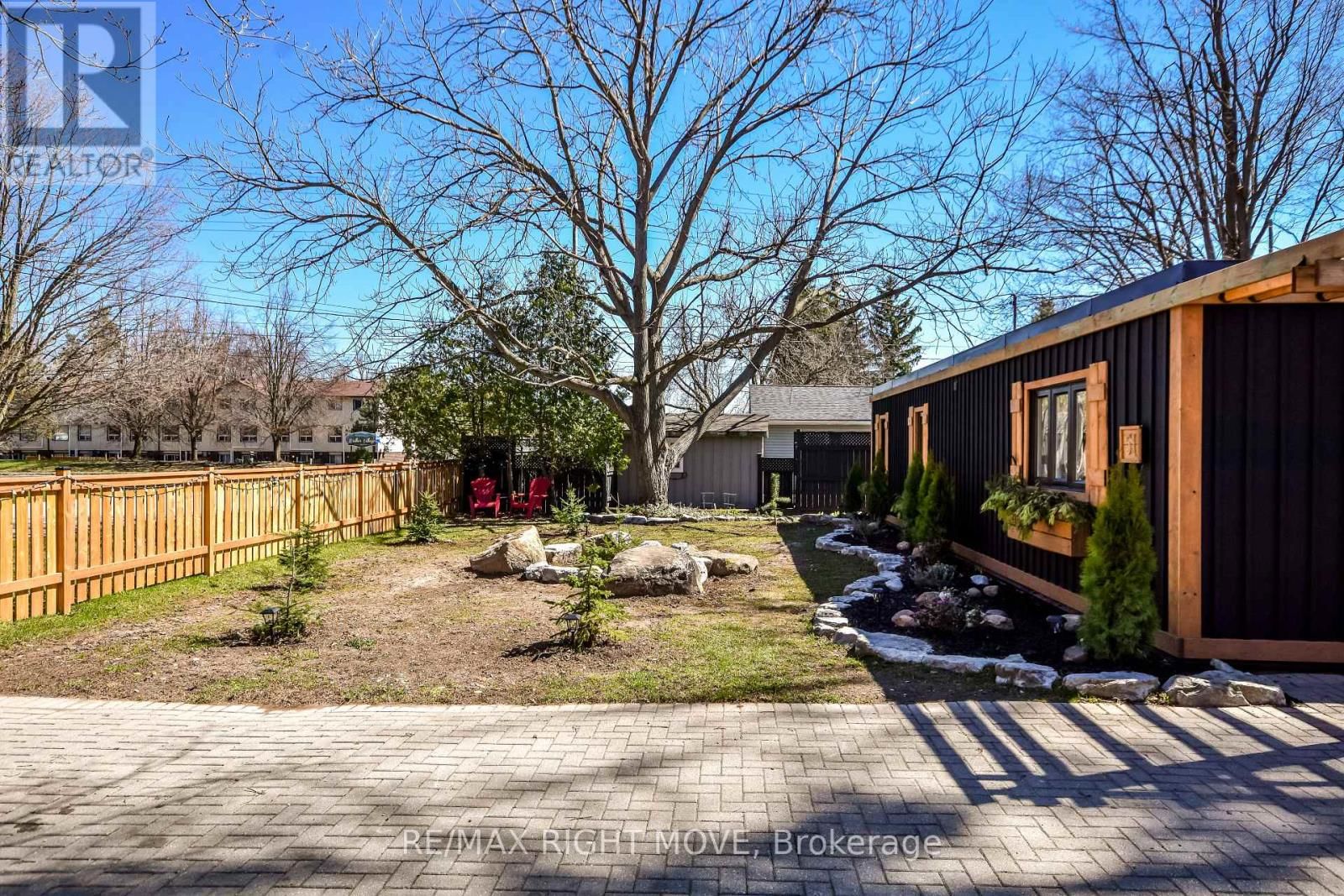 51 WALKER AVENUE Image 38