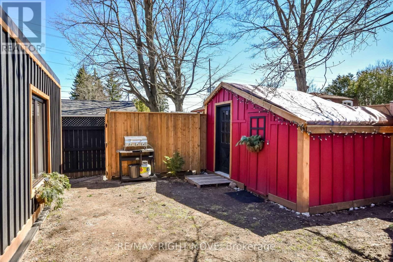 51 WALKER AVENUE Image 44