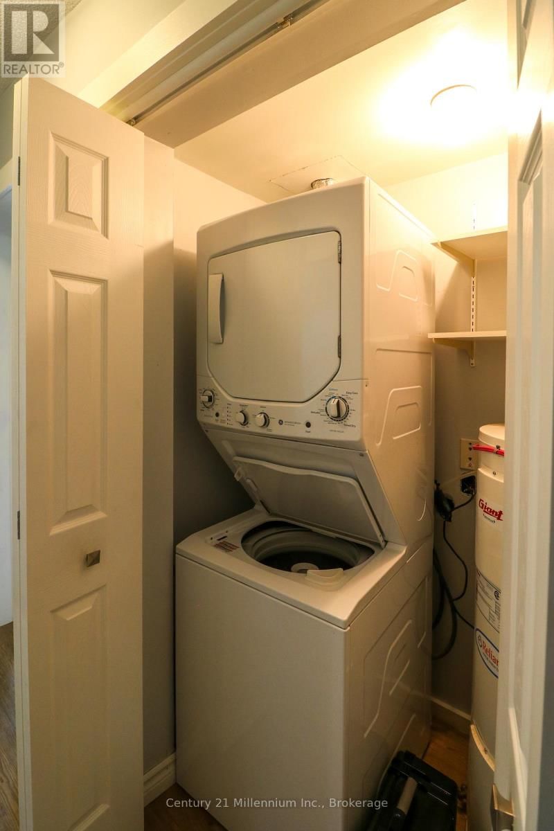 193 - 49 TROTT BOULEVARD Image 29