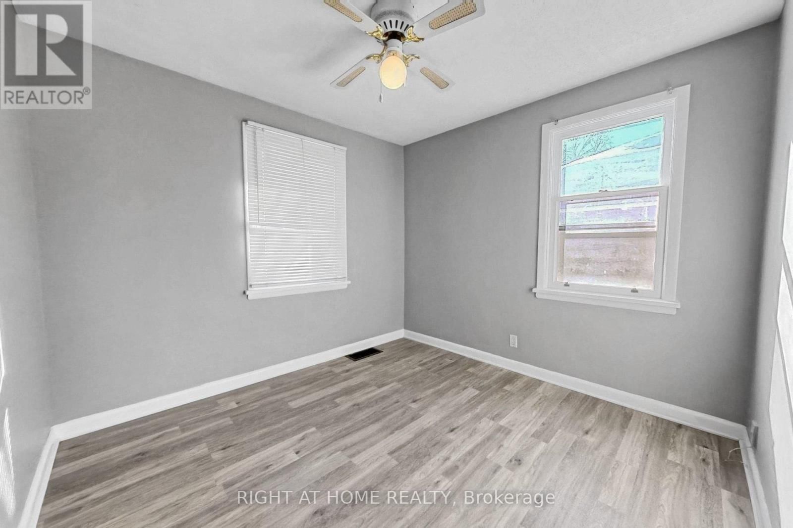 19 ALFRED STREET WEST Image 20