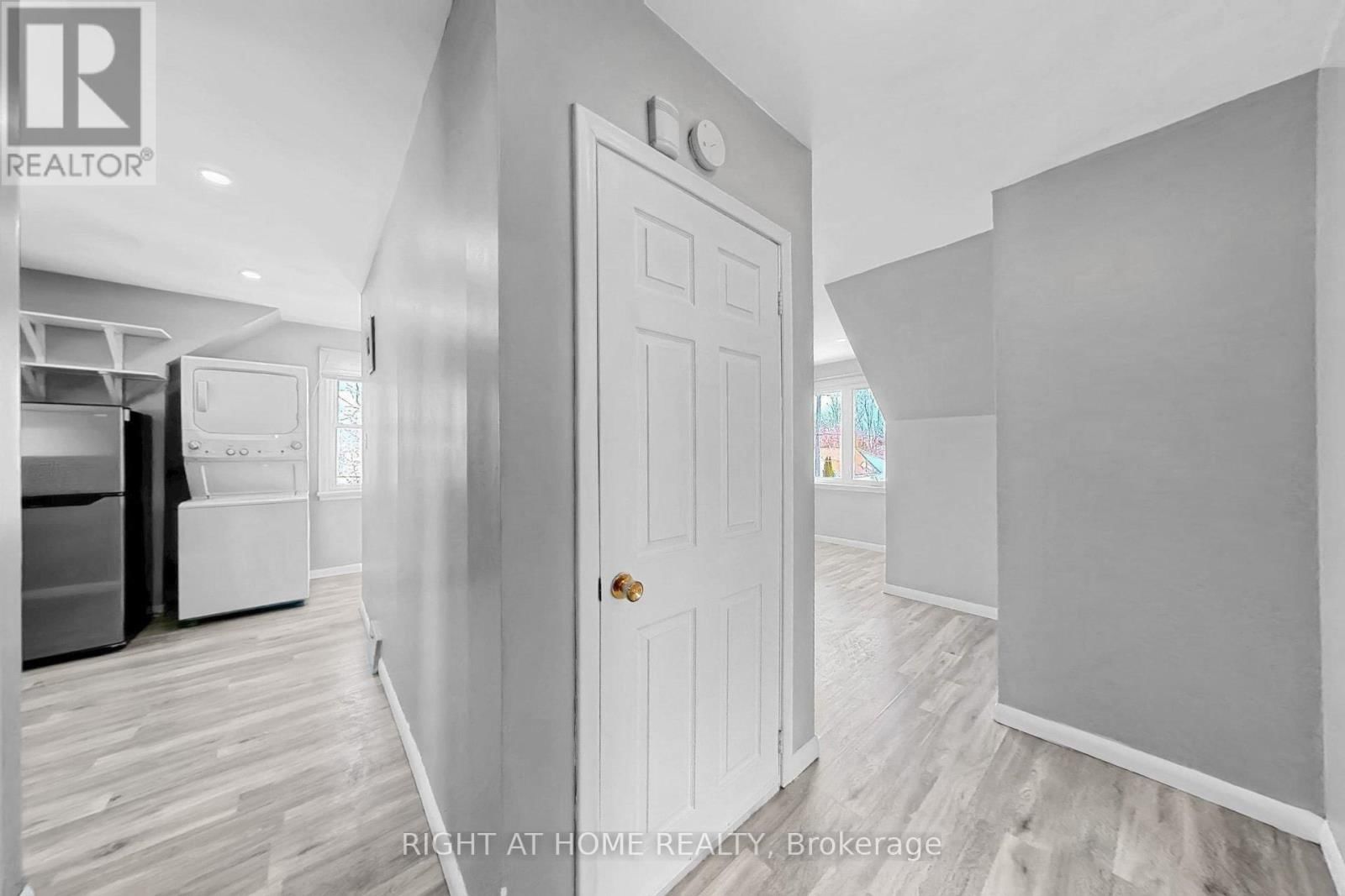 19 ALFRED STREET WEST Image 31