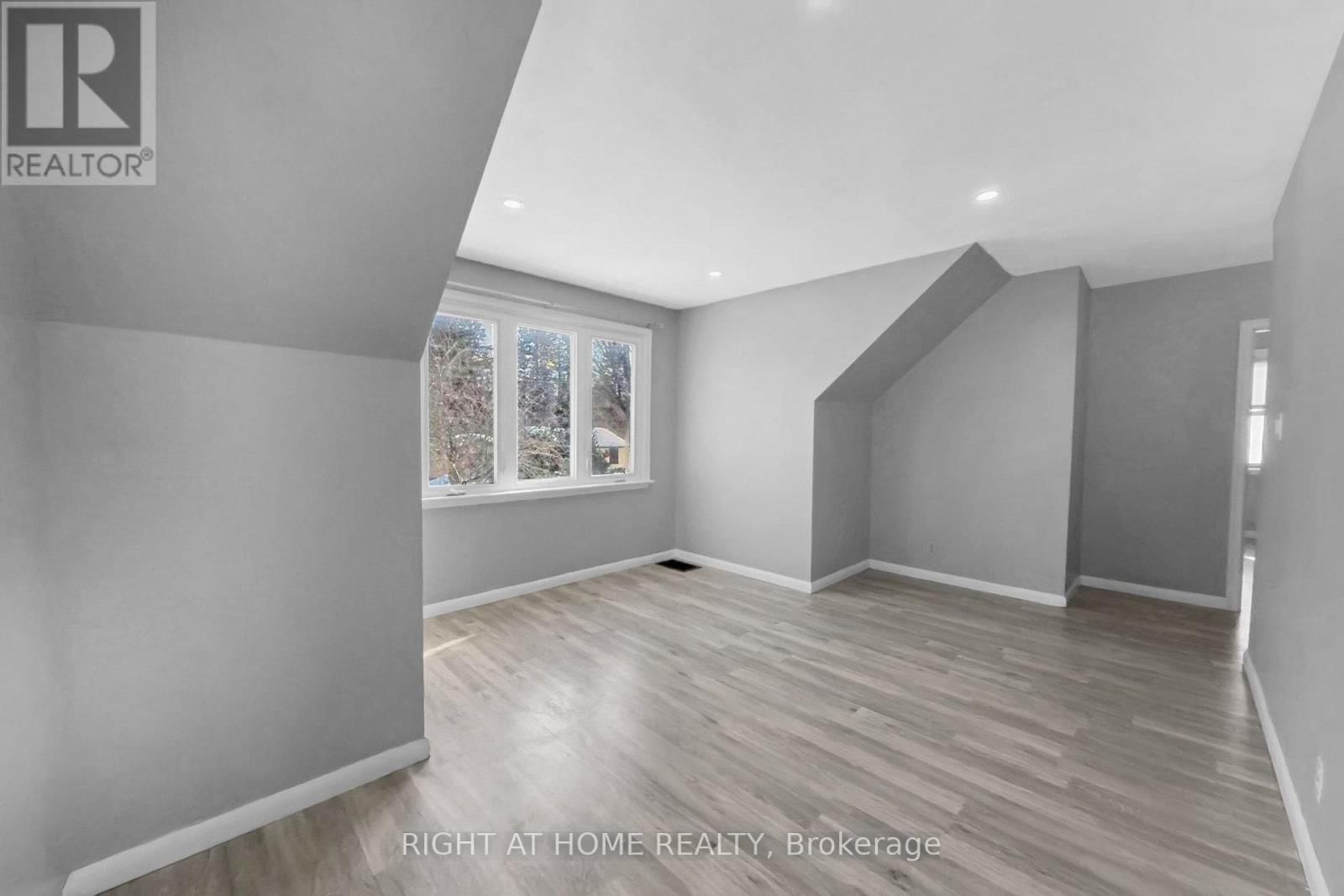 19 ALFRED STREET WEST Image 33