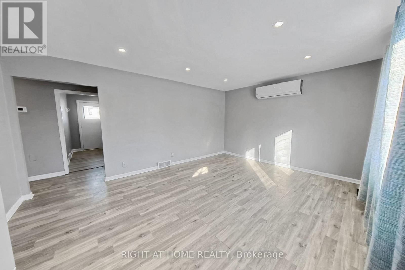 19 ALFRED STREET WEST Image 4