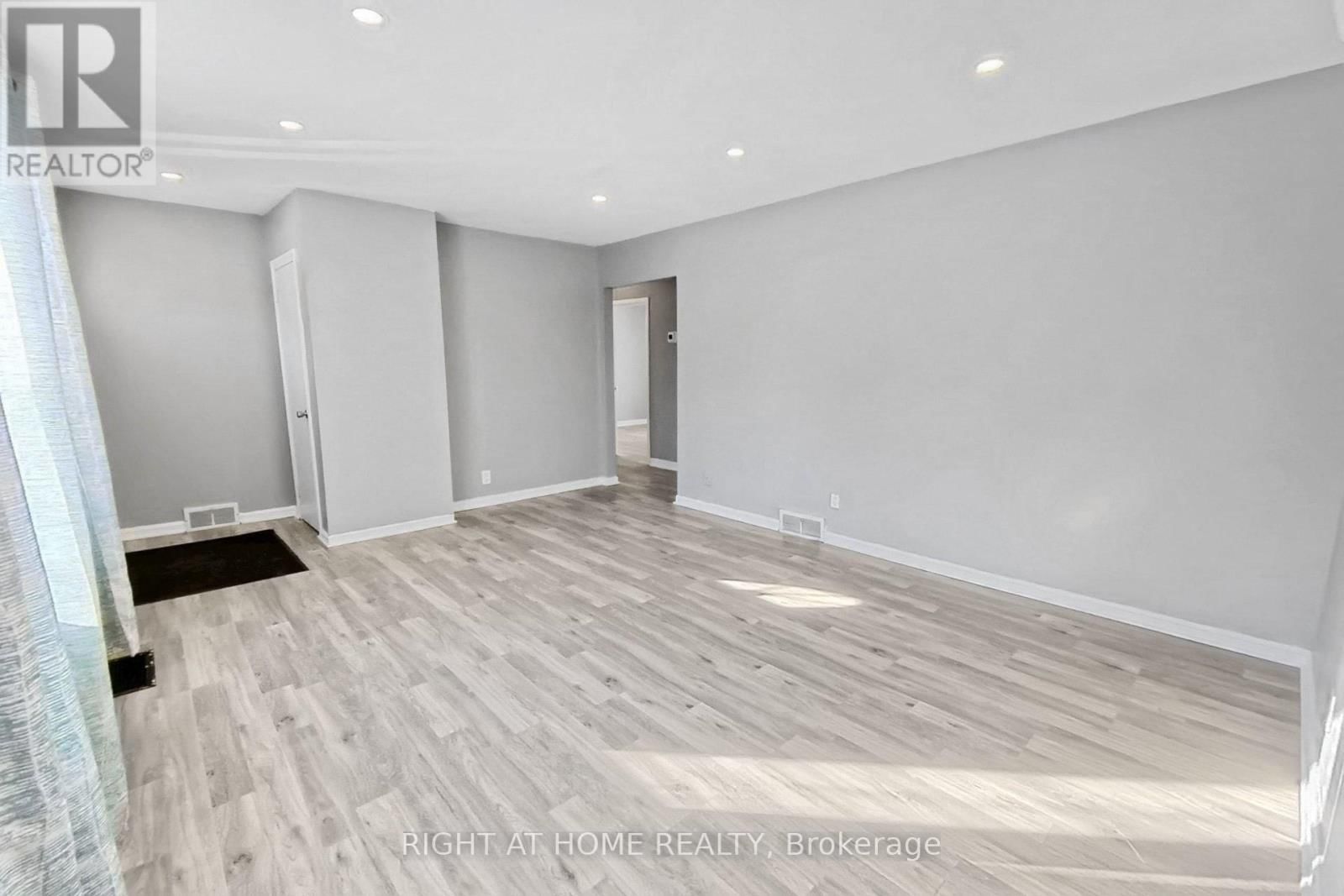 19 ALFRED STREET WEST Image 5