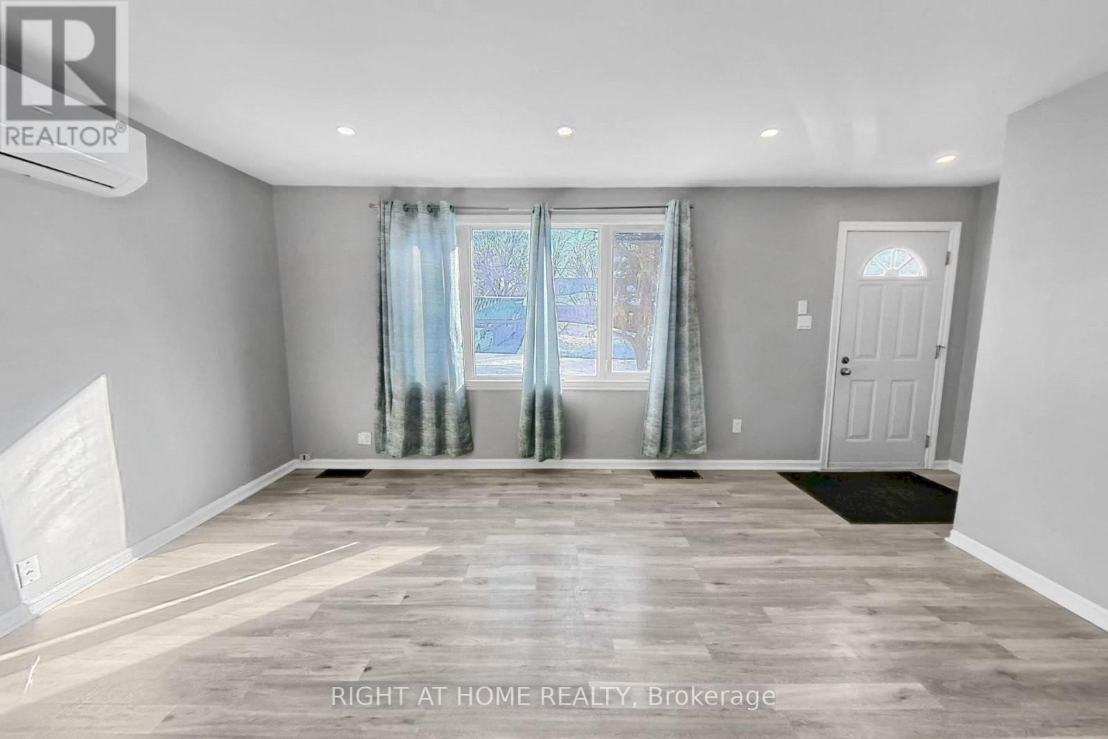 19 ALFRED STREET WEST Image 6