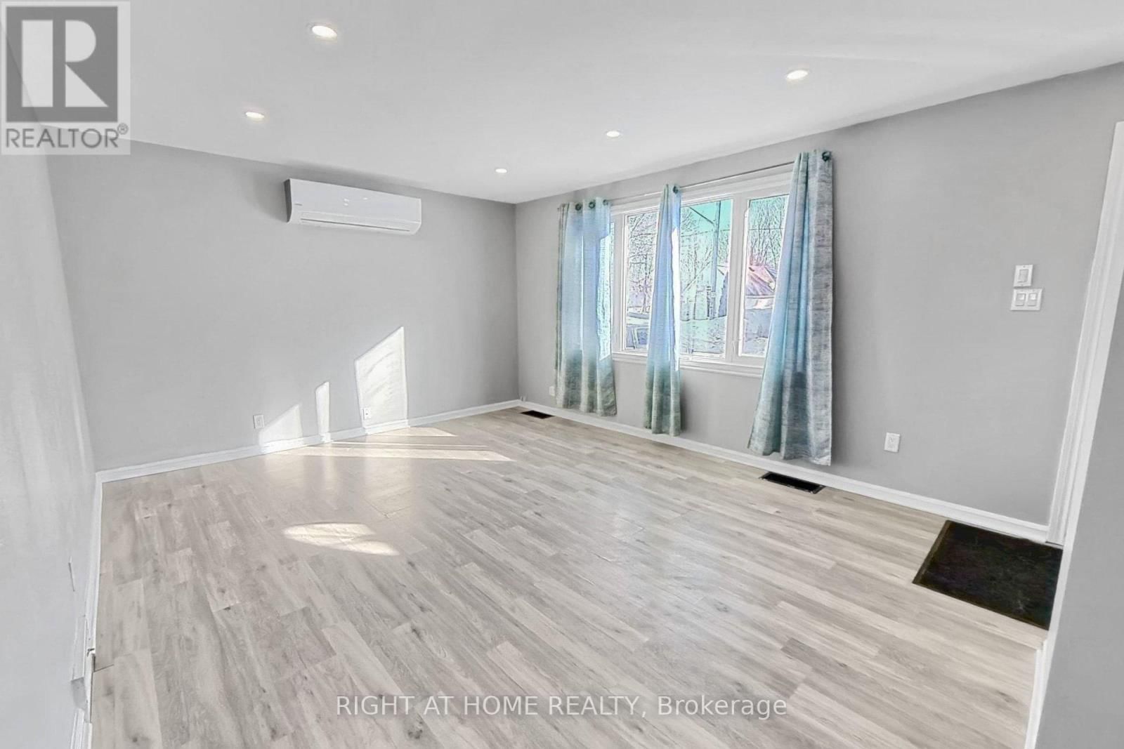 19 ALFRED STREET WEST Image 7