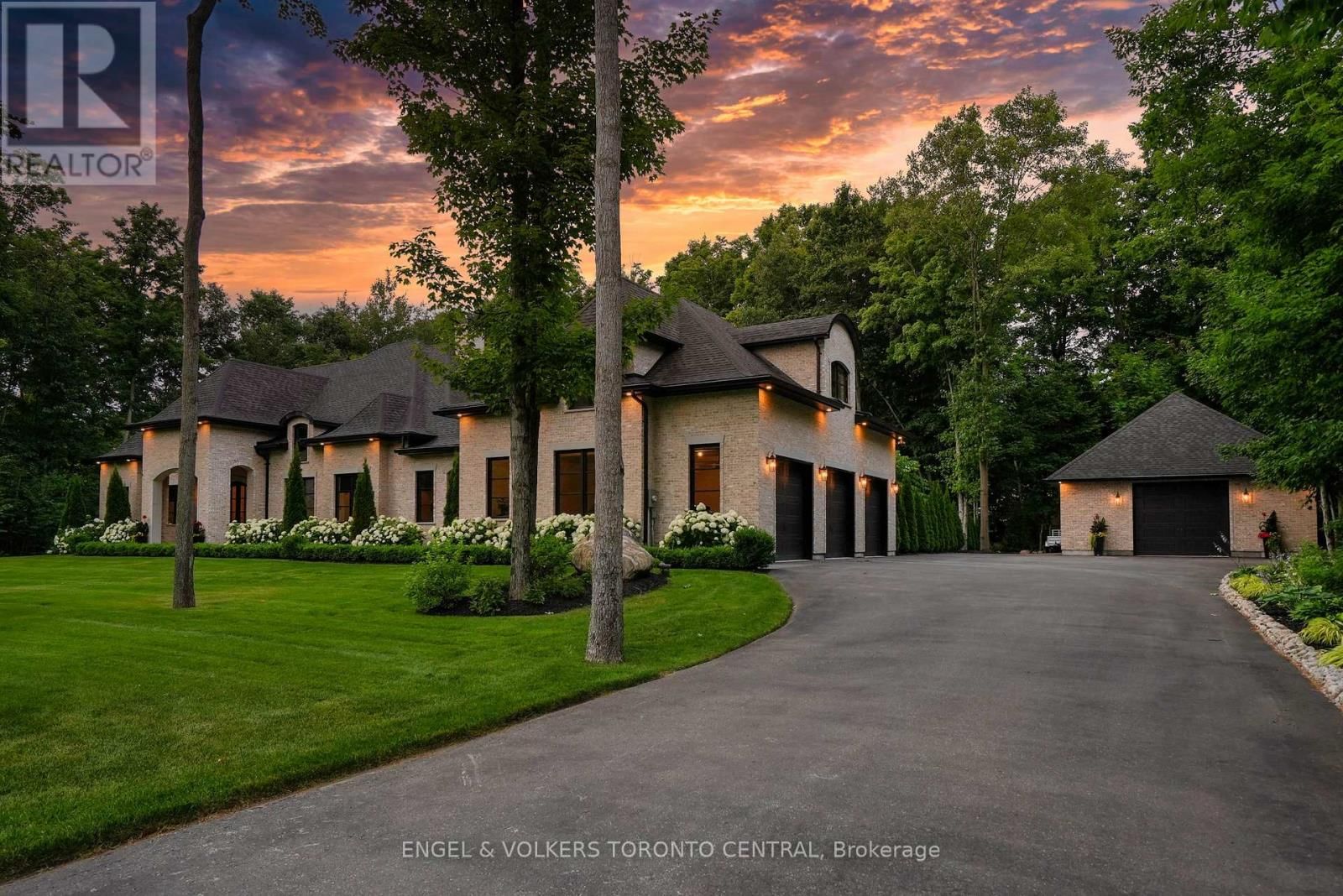 7 APTO COURT Image 2