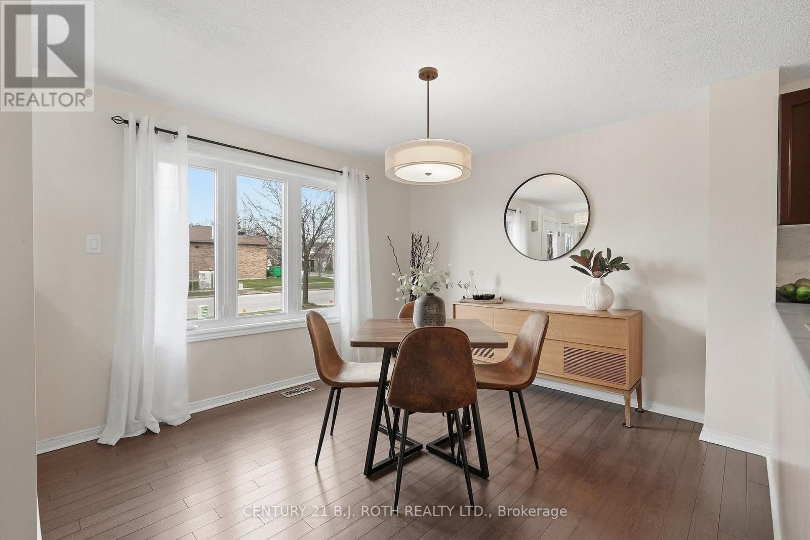 130 ATHABASKA ROAD Image 6