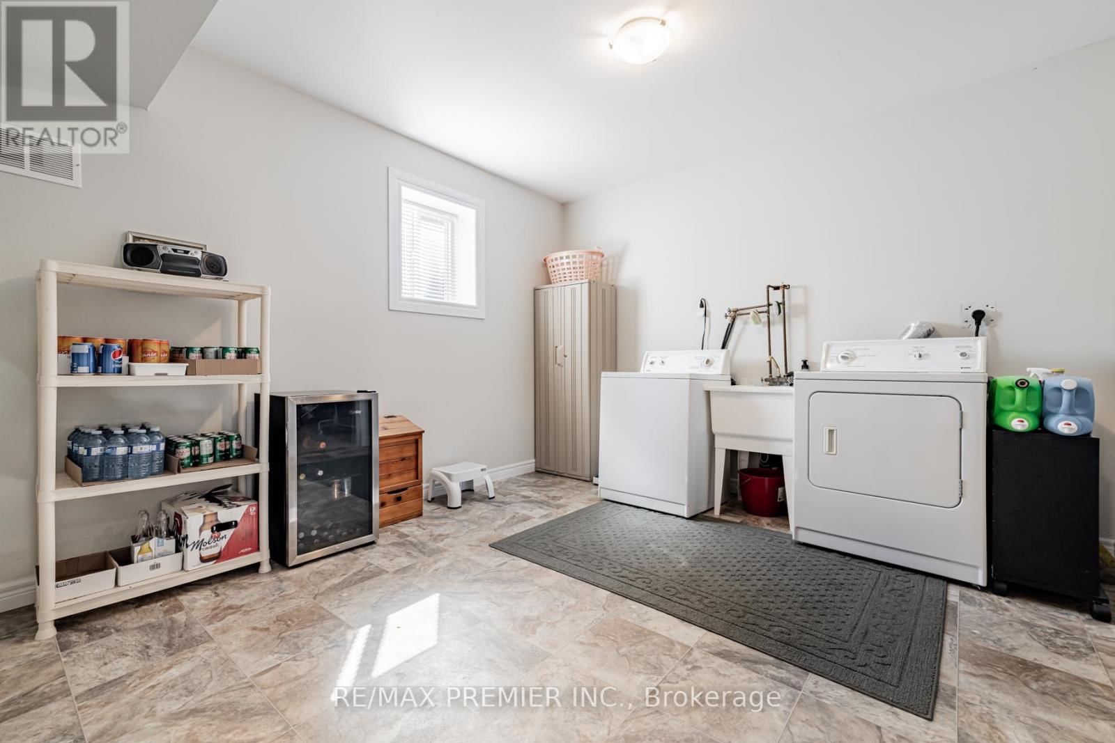 20 CRANBERRY HEIGHTS Image 24