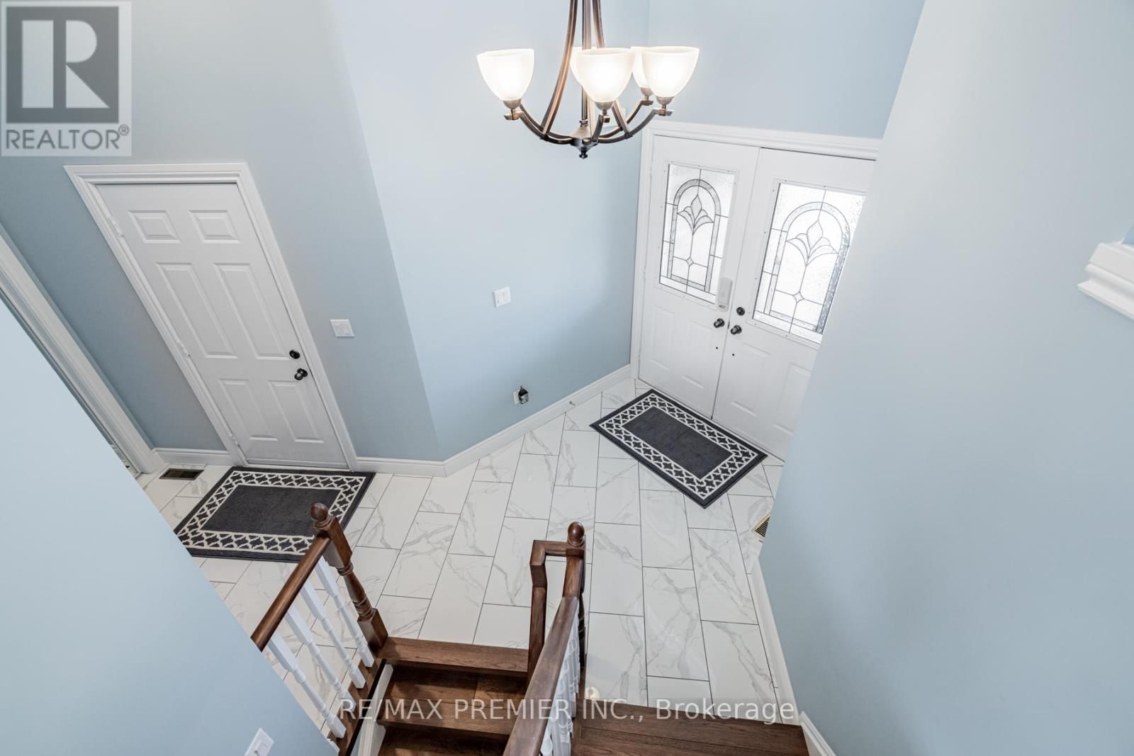 20 CRANBERRY HEIGHTS Image 8