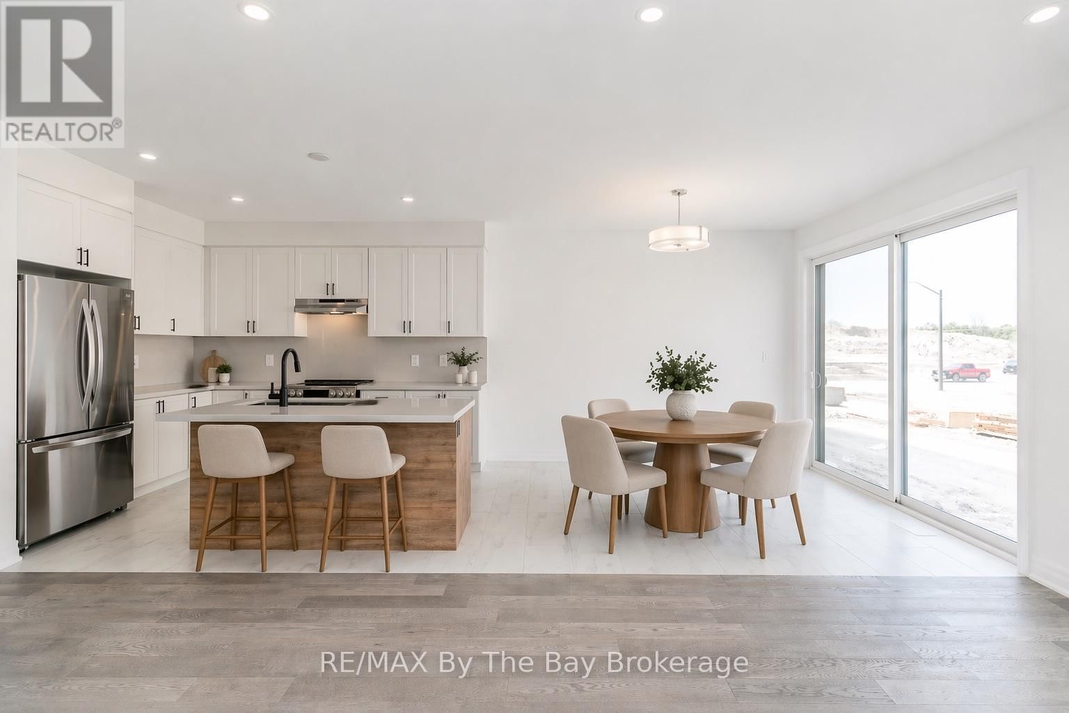 3 ROSANNE CIRCLE Image 13