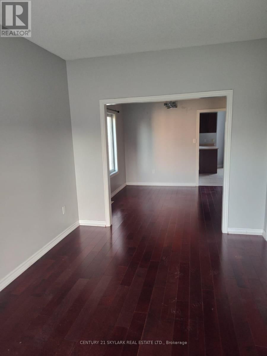 15 SURREY DRIVE Image 4