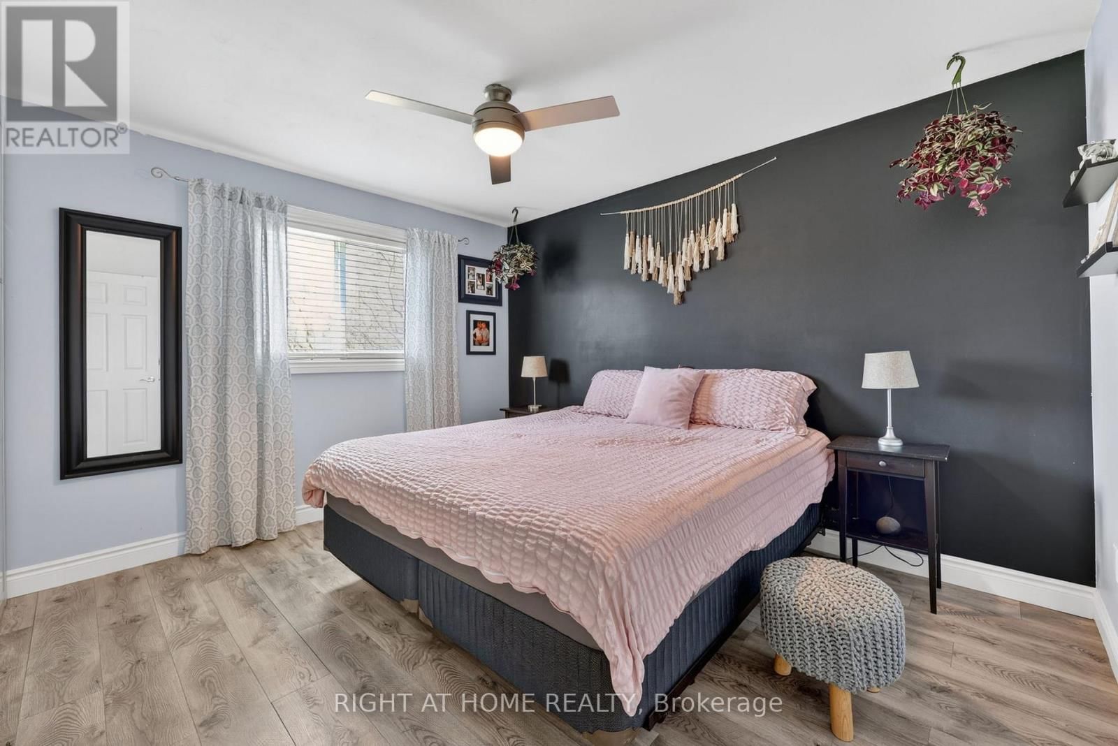 12 ELIZABETH STREET Image 13