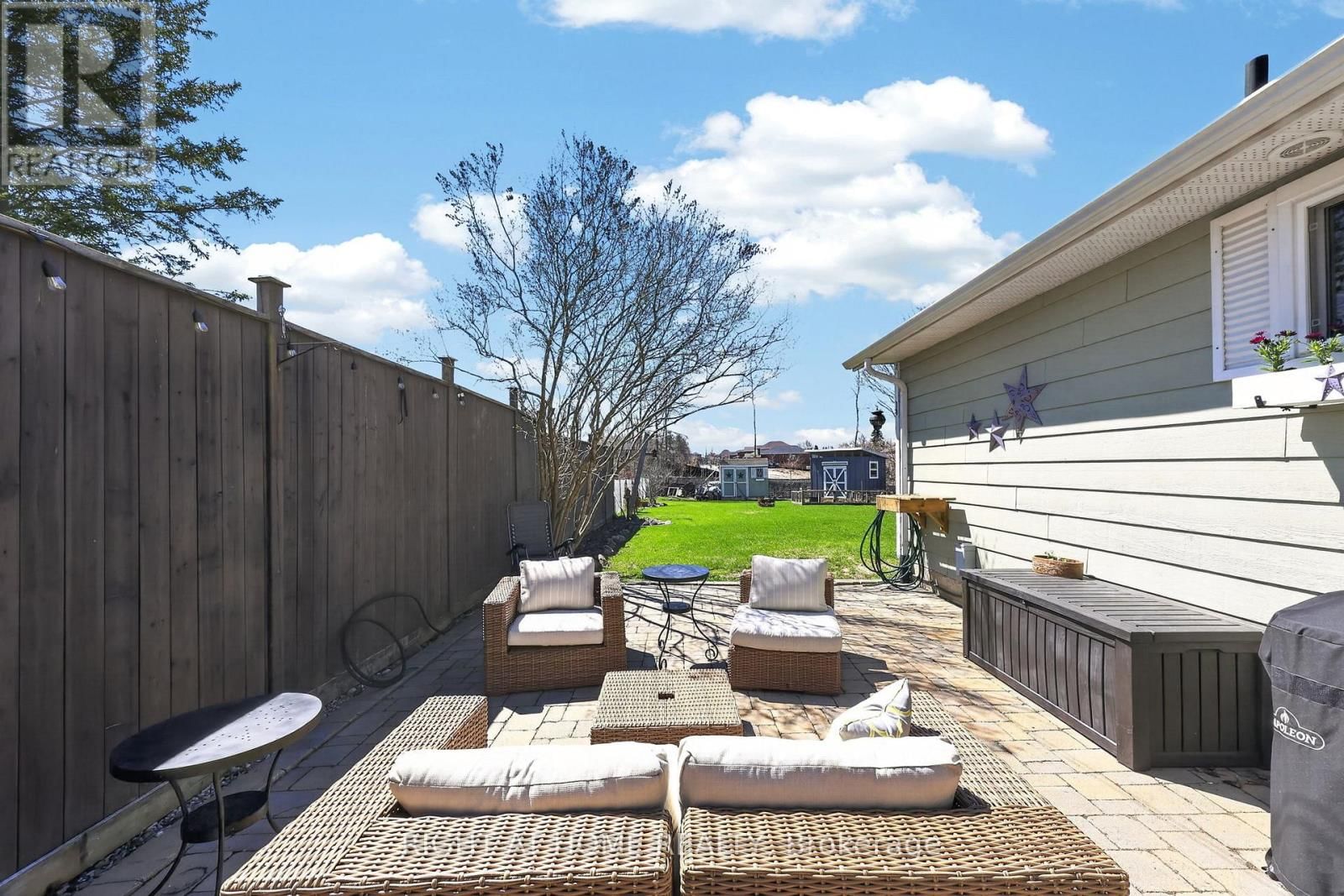 12 ELIZABETH STREET Image 22