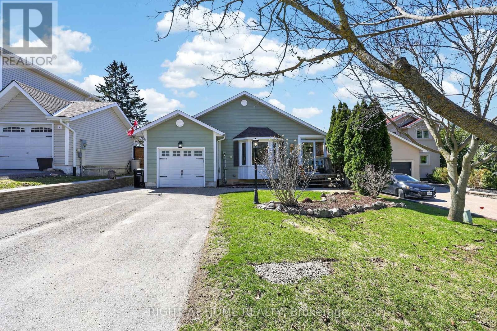 12 ELIZABETH STREET Image 3