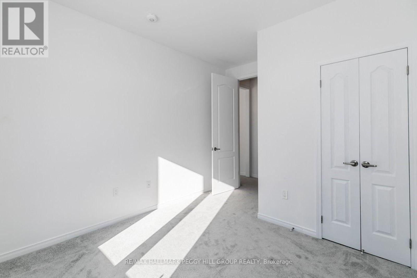 98 ISABELLA DRIVE Image 17