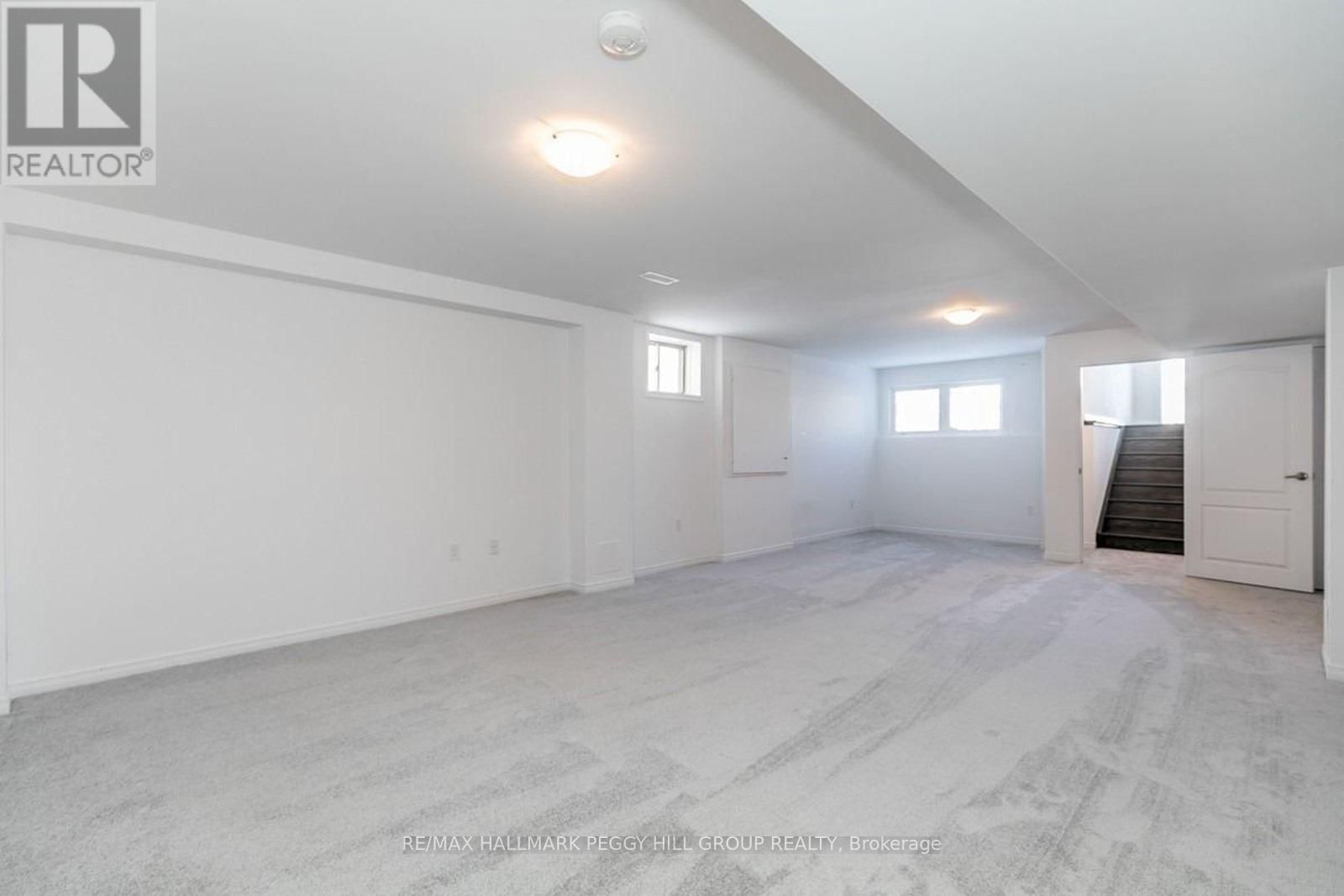 98 ISABELLA DRIVE Image 26