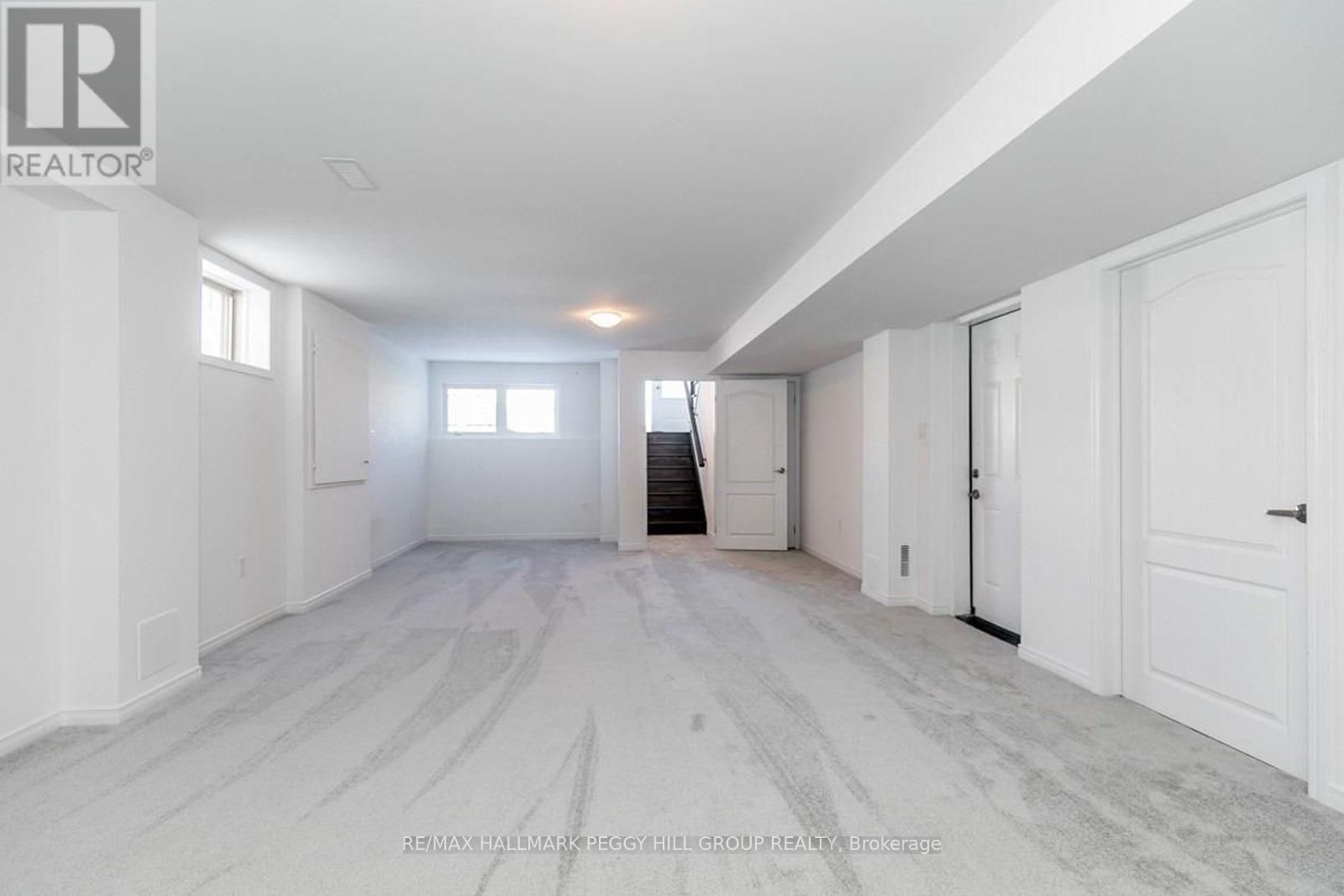 98 ISABELLA DRIVE Image 27